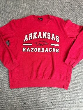 Arkansas Razorbacks Sweatshirt Small S Red Crewneck Leaning Hog Gameday